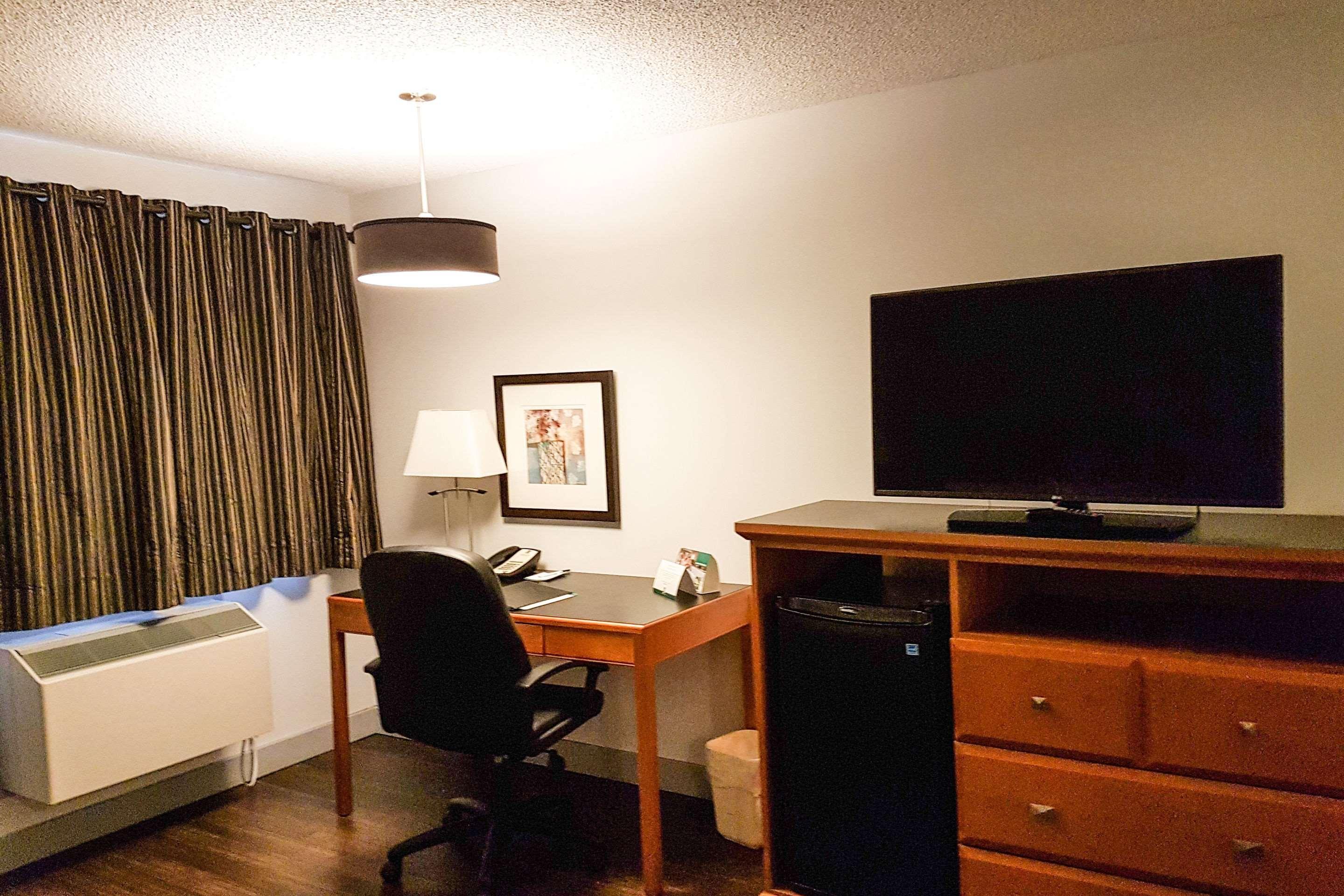 Quality Inn West Έντμοντον Εξωτερικό φωτογραφία